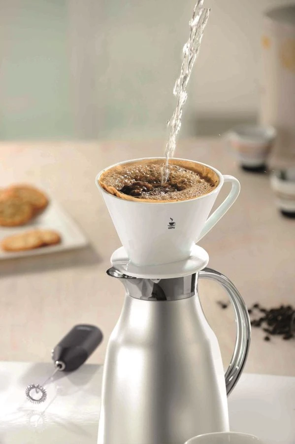 Gefu Sandro Porcelain Coffee Dripper, Size 4 2 Gefu Sandro Porcelain Coffee Dripper, Size 4 - Image 2