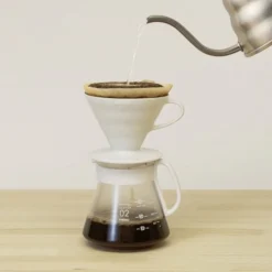 Hario V60-02 Ceramic Dripper Set 600 Ml, White 7 Hario V60-02 Ceramic Dripper Set 600 Ml, White -Hario Shop hario v60 ceramic dripper 02 set 6360