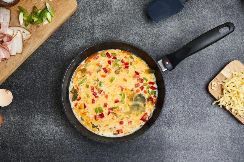 Swiss Diamond XD Induction Classic+ Fry Pan 3 Swiss Diamond XD Induction Classic+ Fry Pan - Image 3