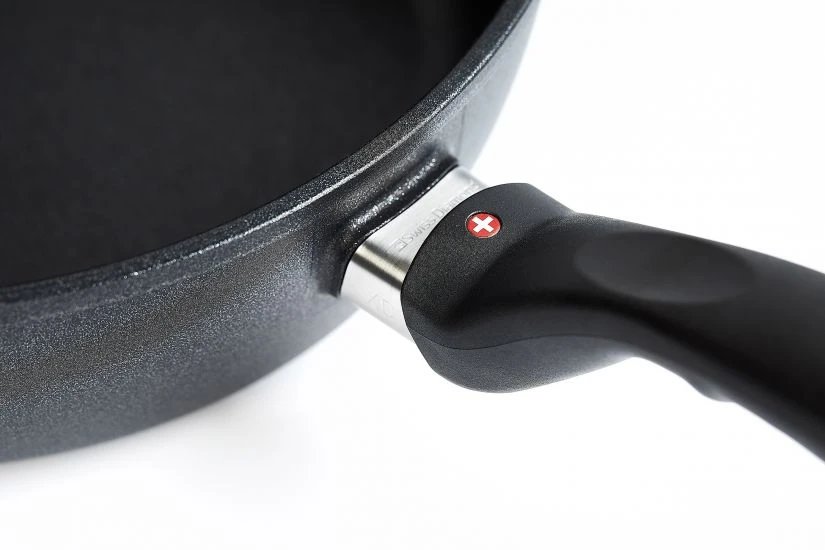 Swiss Diamond XD Induction Classic+ Fry Pan 2 Swiss Diamond XD Induction Classic+ Fry Pan - Image 2